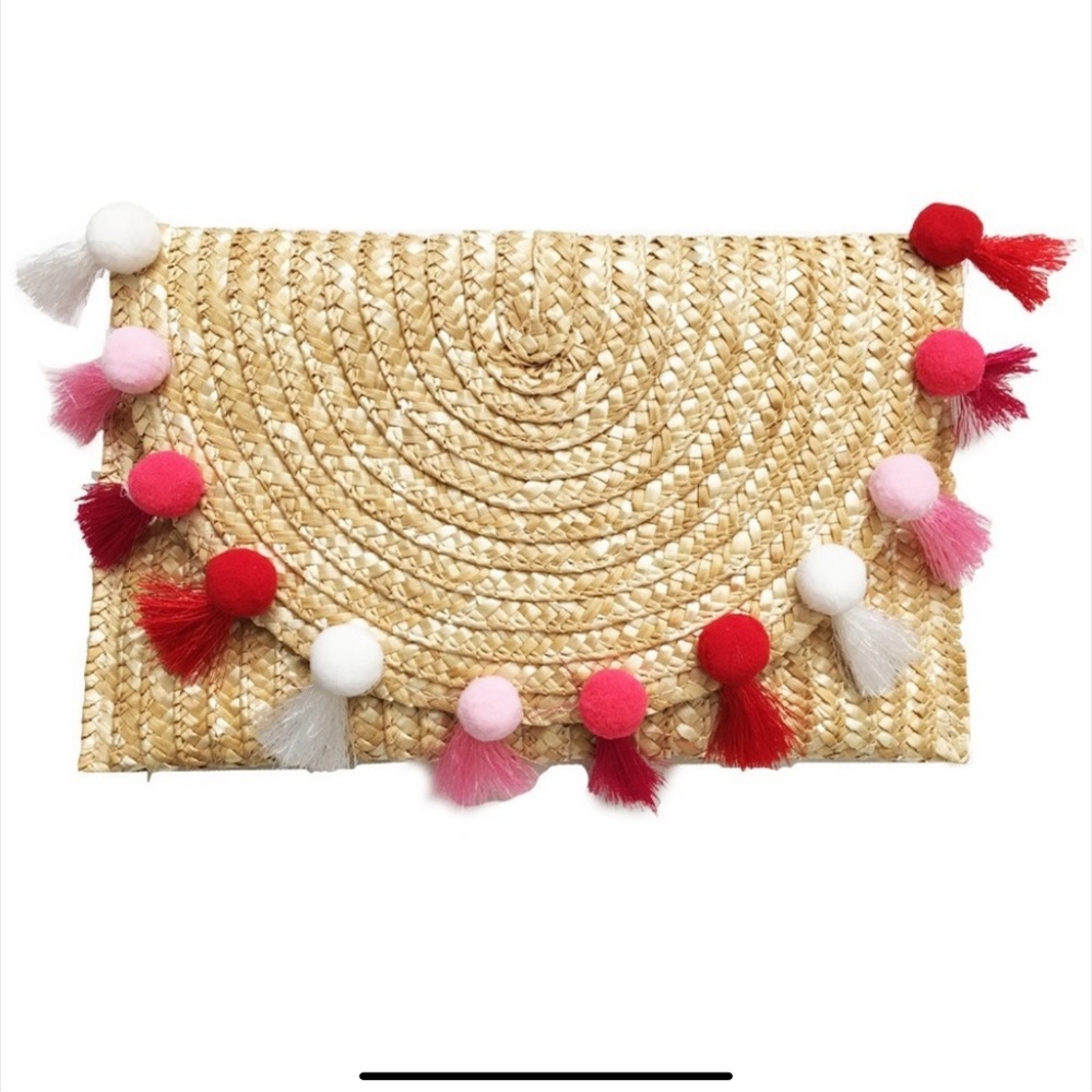 (REDUCED) PINK POM POM CLUTCH - Picture 7 of 8